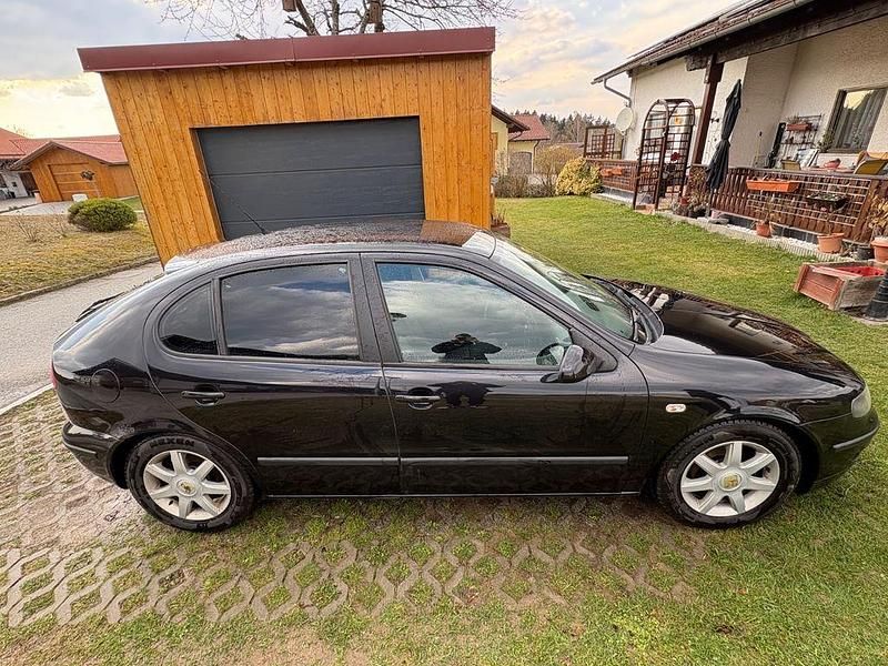Gebraucht Seat Leon 105 PS (77 kW) 2005 Schwarz Kleinwagen