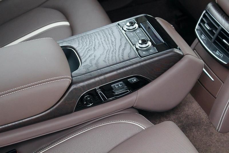 Gebraucht Audi A8 Design 250 PS (183 kW) 2014 Schwarz Limousine