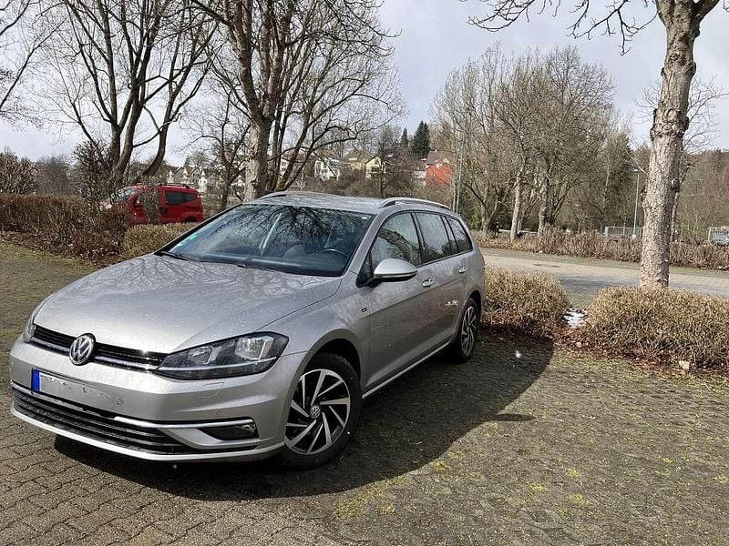 Gebraucht VW Golf VII Join 116 PS (85 kW) 2018 Silber Kombi