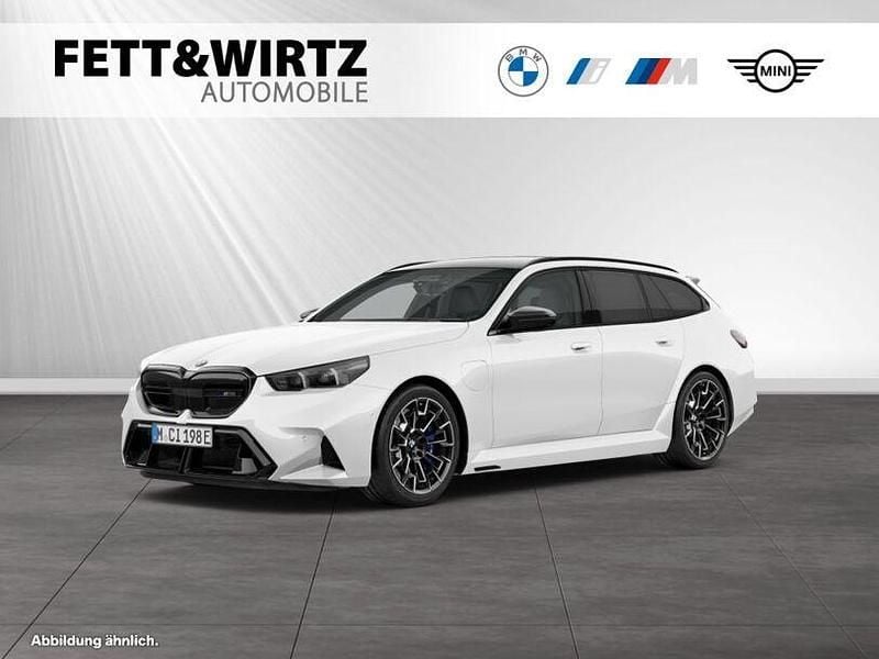 Gebraucht BMW M5 M Sport 727 PS (534 kW) 2025 Alpinweiss Kombi