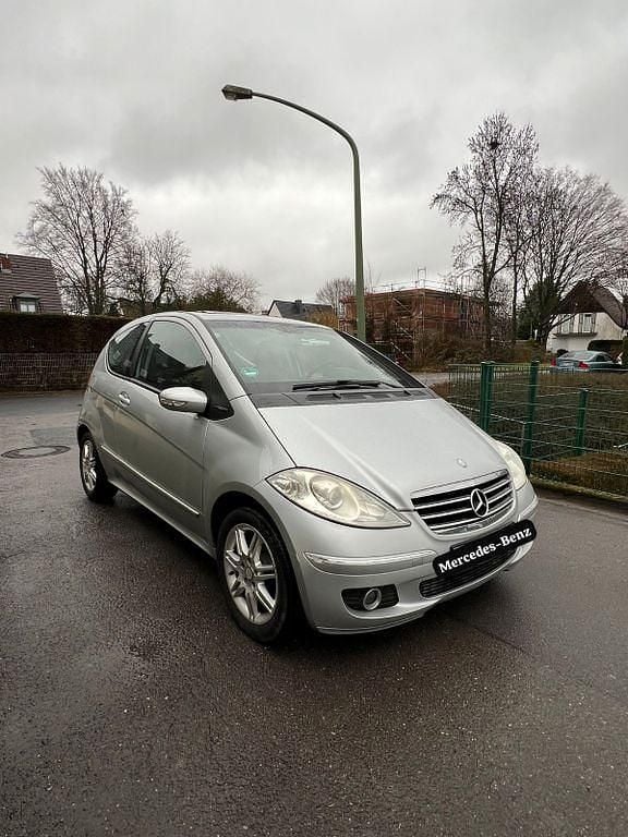 Gebraucht Mercedes A170 Elegance 116 PS (85 kW) 2005 Silber Limousine