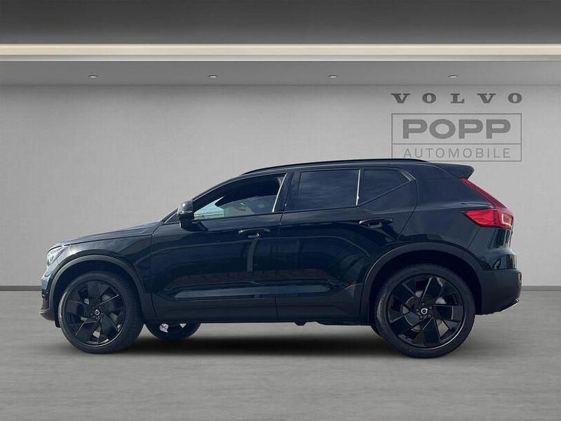 Gebraucht Volvo XC40 Plus 163 PS (119 kW) 2025 Onyx black SUV