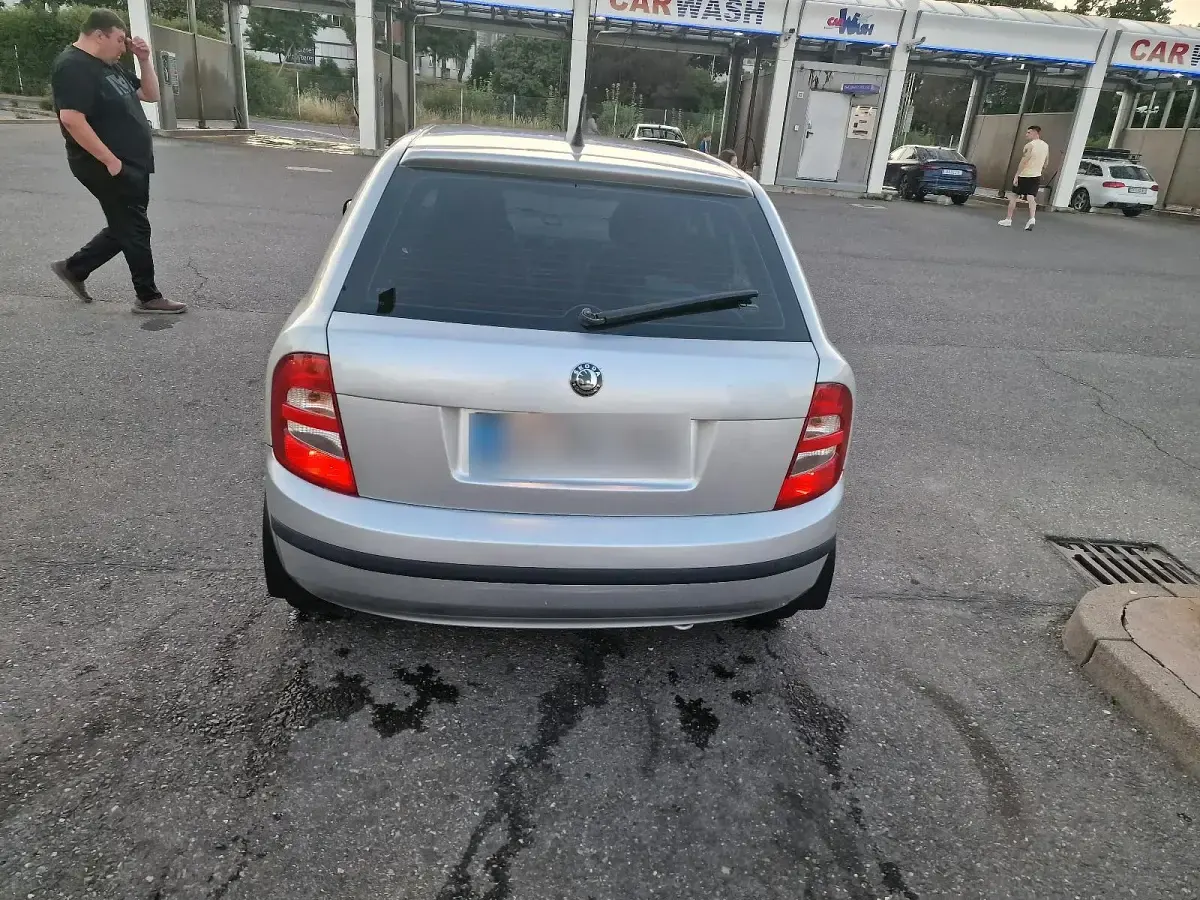 Gebraucht Skoda Fabia 54 PS (39 kW) 2004 Limousine