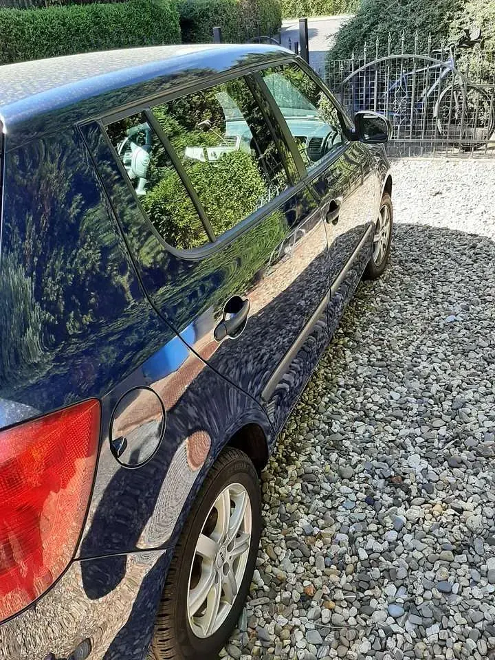 Gebraucht Skoda Fabia Ambition 60 PS (44 kW) 2012 Blau Kleinwagen