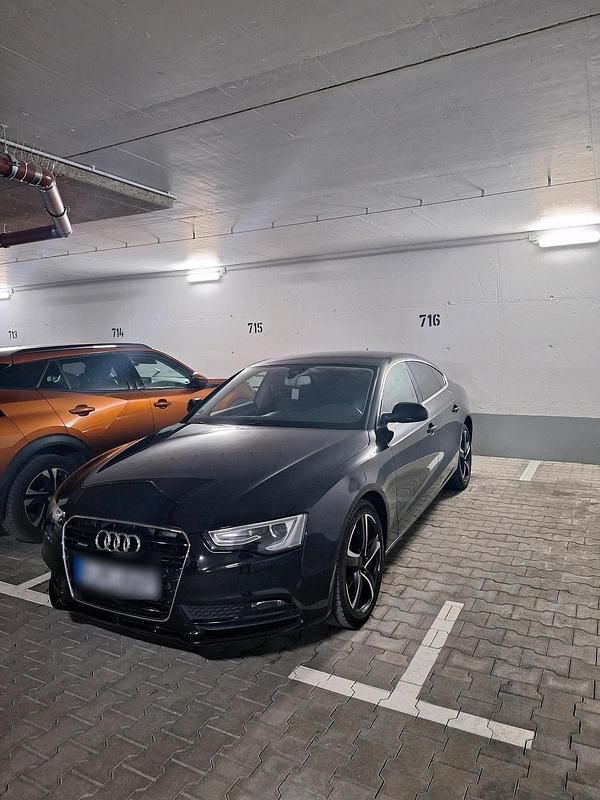 Schwarz Gebraucht 2013 Audi A5 Comfort Coupé | 14.100 € (Fairer Preis) - Bild 1/4