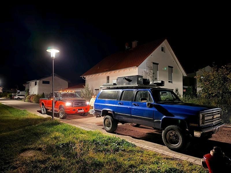 Gebraucht Chevrolet Suburban 200 PS (147 kW) 1987 Blau SUV