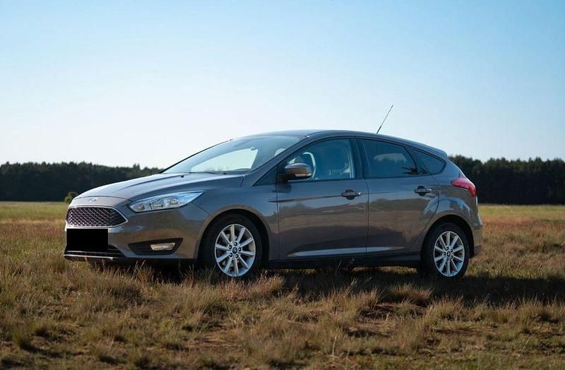 Gebraucht Ford Focus Titanium 125 PS (91 kW) 2015 Limousine