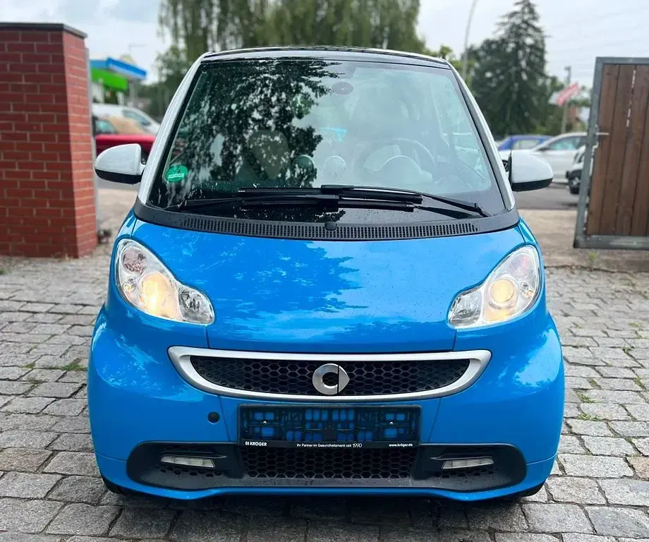 Gebraucht Smart ForTwo Coupé 71 PS (52 kW) 2013 Blau Coupé