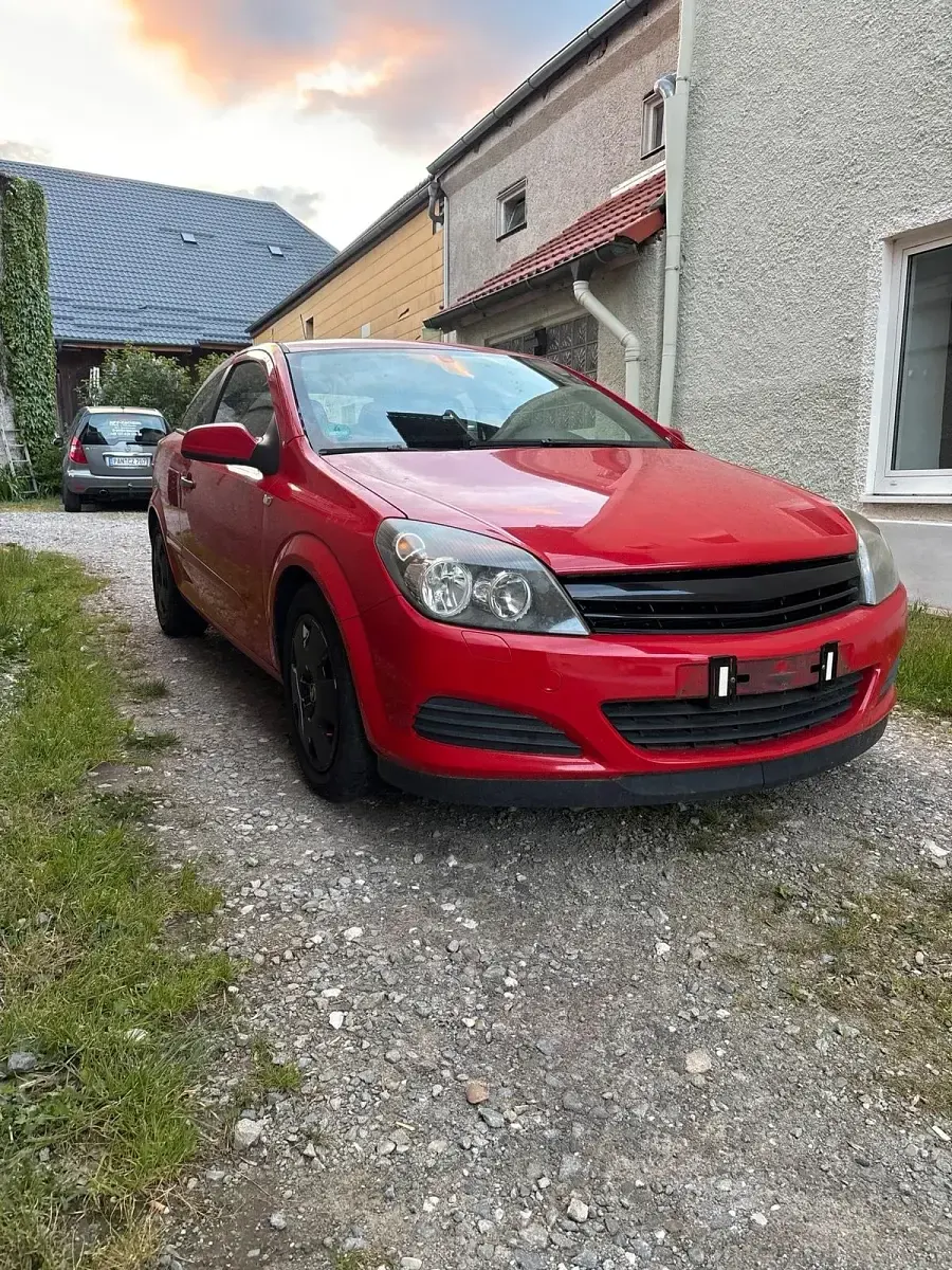 Gebraucht Opel Astra GTC 90 PS (66 kW) 2006 Rot Coupé