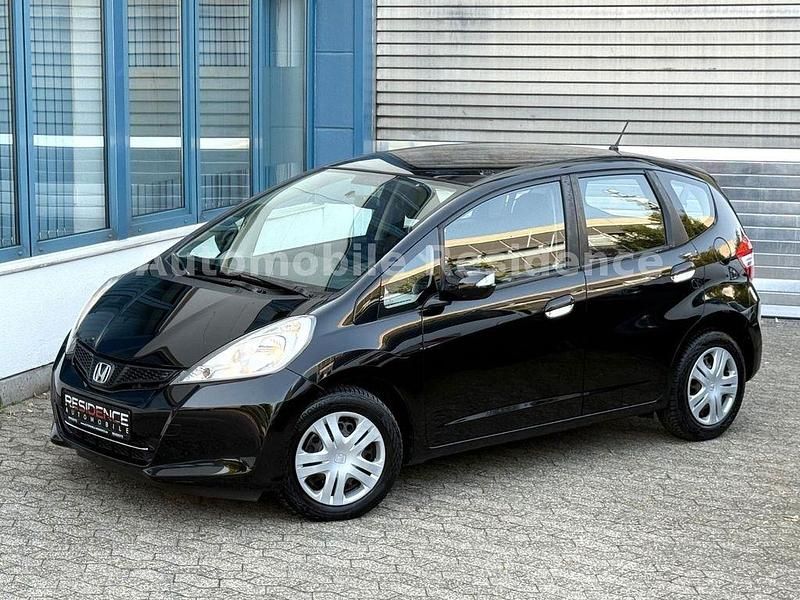Gebraucht Honda Jazz Trend 99 PS (72 kW) 2011 Schwarz Kleinwagen