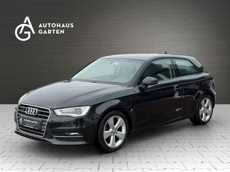 Schwarz Gebraucht 2013 Audi A3 Ambition Kleinwagen | 7.950 € (Guter Preis) - Bild 1/4