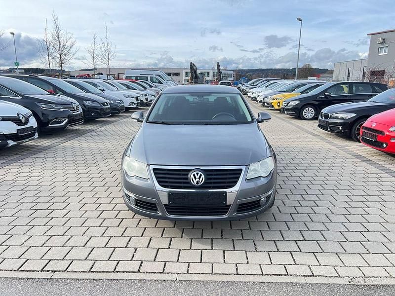 Gebraucht VW Passat 140 PS (102 kW) 2007 Grau Limousine