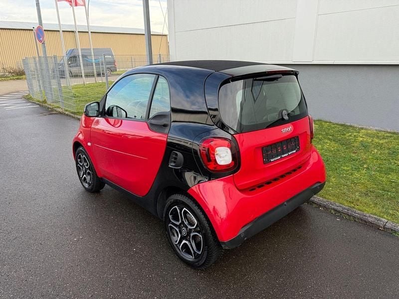 Gebraucht Smart ForTwo Coupé Prime 90 PS (66 kW) 2016 Rot Coupé