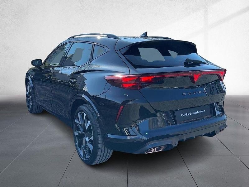 Neu Cupra Formentor VZ 272 PS (200 kW) 2026 Midnight schwarz metallic SUV