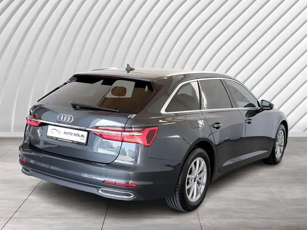 Gebraucht Audi A6 265 PS (194 kW) 2023 Manhattangrau metallic Kombi