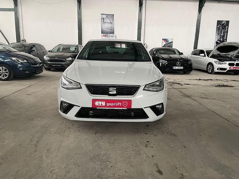 Gebraucht Seat Ibiza FR 110 PS (80 kW) 2024 Weiß Limousine