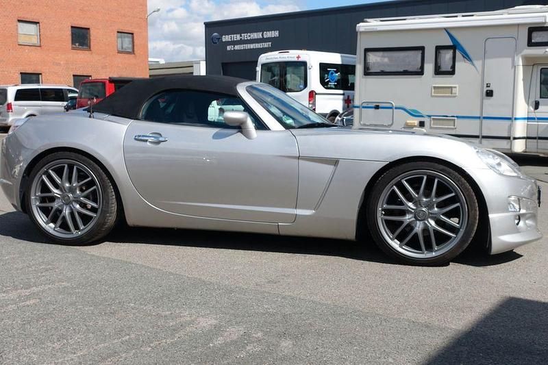 Gebraucht Opel GT 264 PS (194 kW) 2007 Grau Cabrio