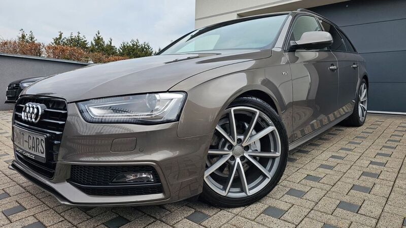 Braun Gebraucht 2015 Audi A4 S-Line Kombi | 17.500 € (Etwas zu teuer) - Bild 1/4