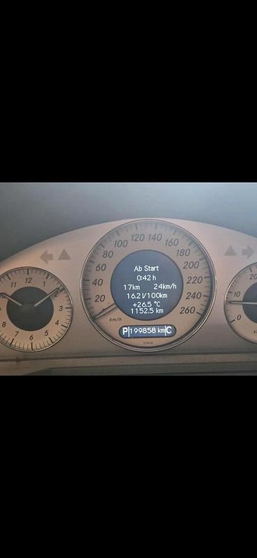 Gebraucht Mercedes E280 190 PS (139 kW) 2006 Schwarz Kombi