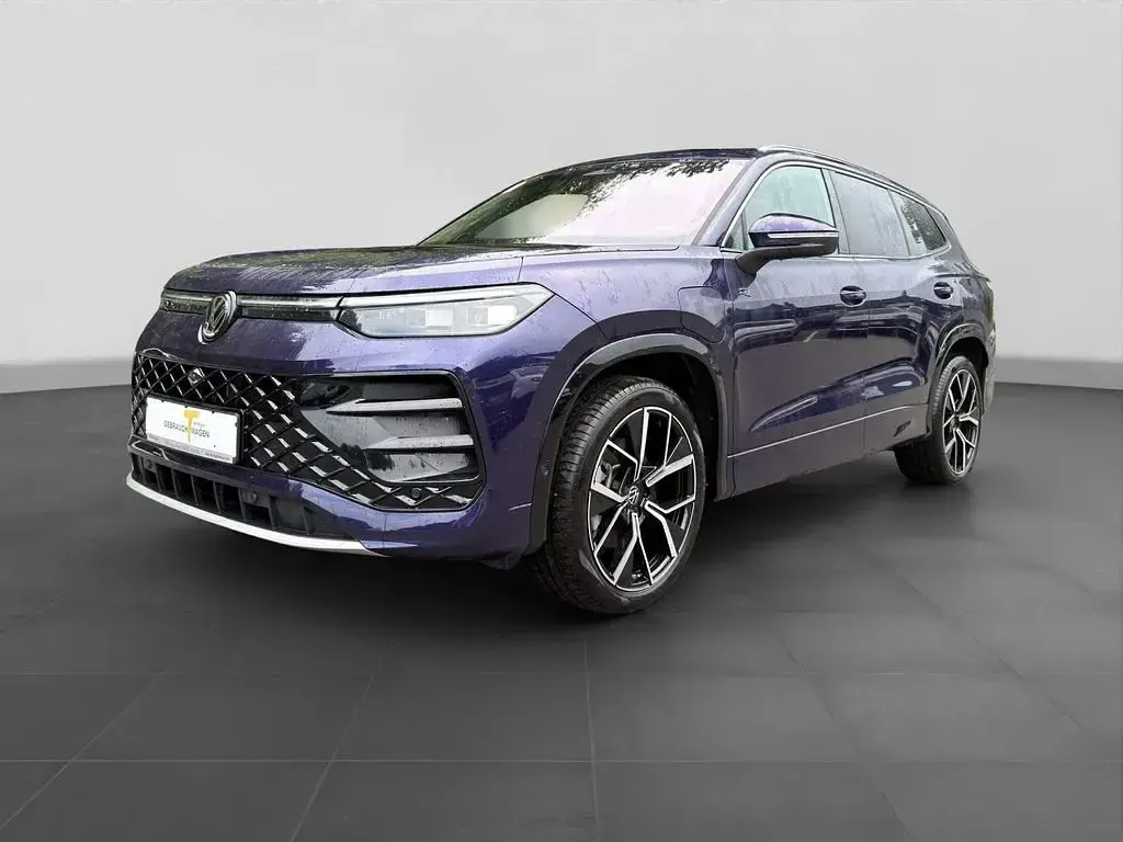 Gebraucht VW Tayron R-line 272 PS (200 kW) 2025 Violett SUV