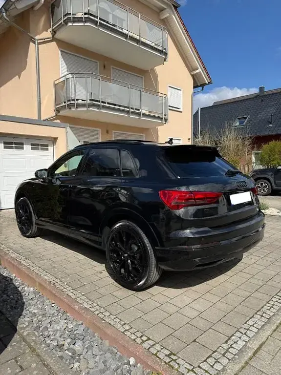 Gebraucht Audi Q3 Advanced 150 PS (110 kW) 2019 Schwarz SUV
