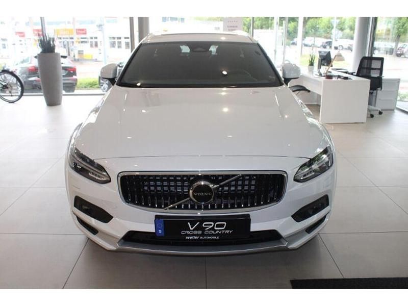 Gebraucht Volvo V90 CC Plus 197 PS (144 kW) 2023 Weiss Kombi