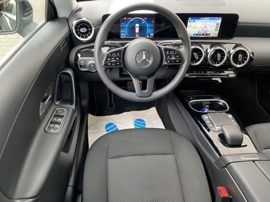 Gebraucht Mercedes CLA180 Shooting Brake Business 136 PS (100 kW) 2022 Nachtschwarz  unilack Kombi