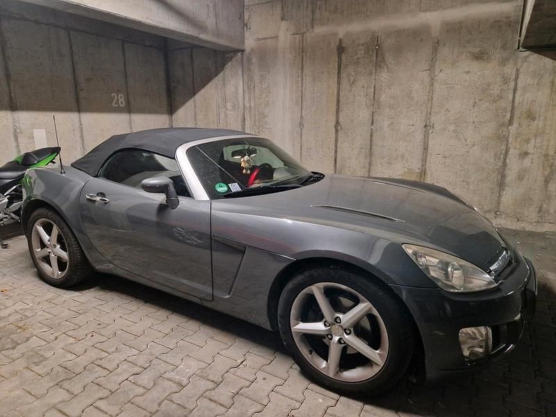Gebraucht Opel GT 264 PS (194 kW) 2008 Grau Cabrio