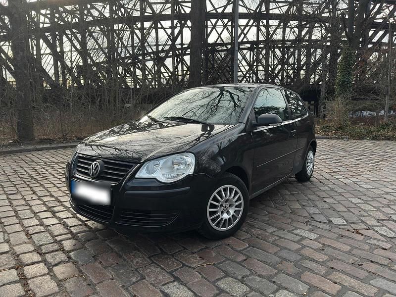 Gebraucht VW Polo 54 PS (39 kW) 2005 Schwarz Kleinwagen