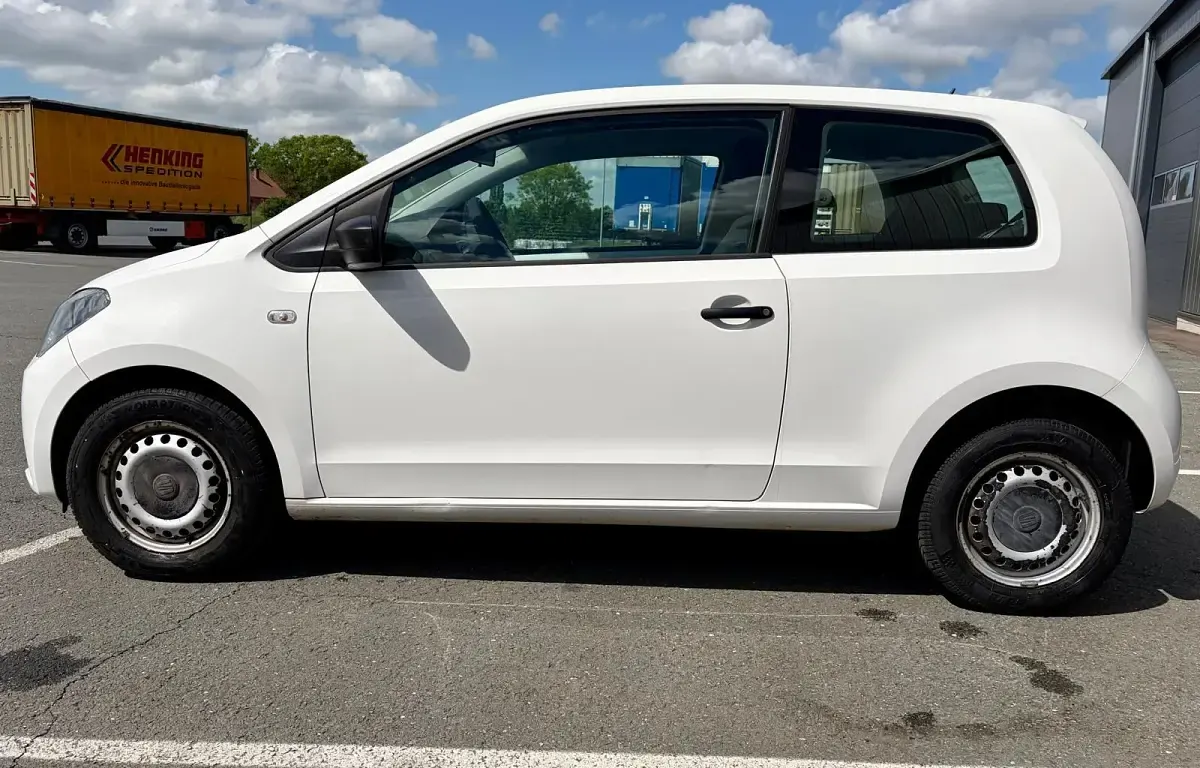 Gebraucht Seat Mii 60 PS (44 kW) 2014 Weiß Kleinwagen