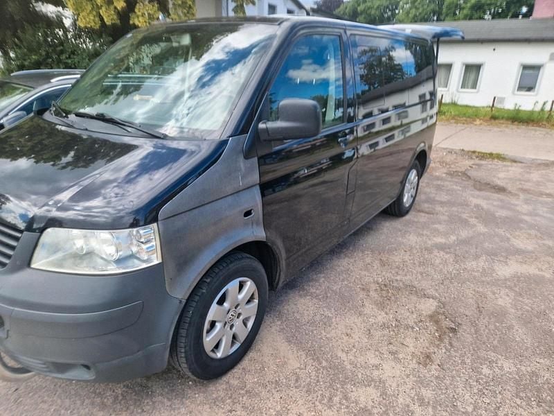 Gebraucht VW T5 131 PS (96 kW) 2004 Schwarz Van