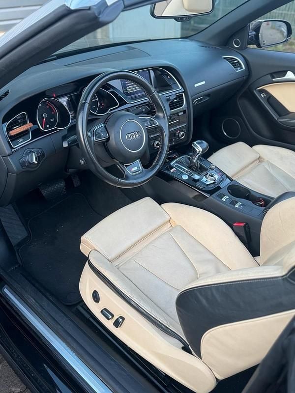 Gebraucht Audi A5 Cabriolet 204 PS (150 kW) 2014 Schwarz Cabrio