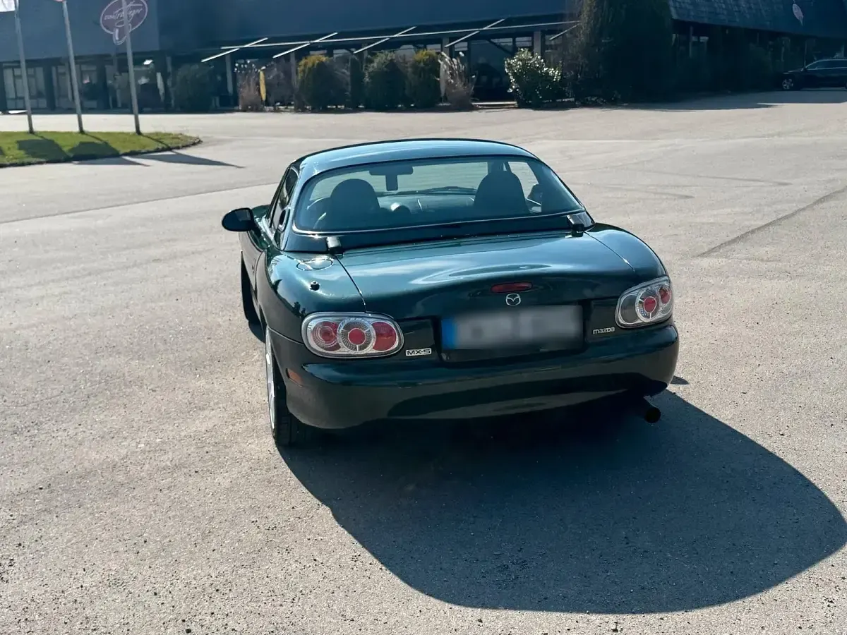Gebraucht Mazda MX5 110 PS (80 kW) 2002 Grün Cabrio