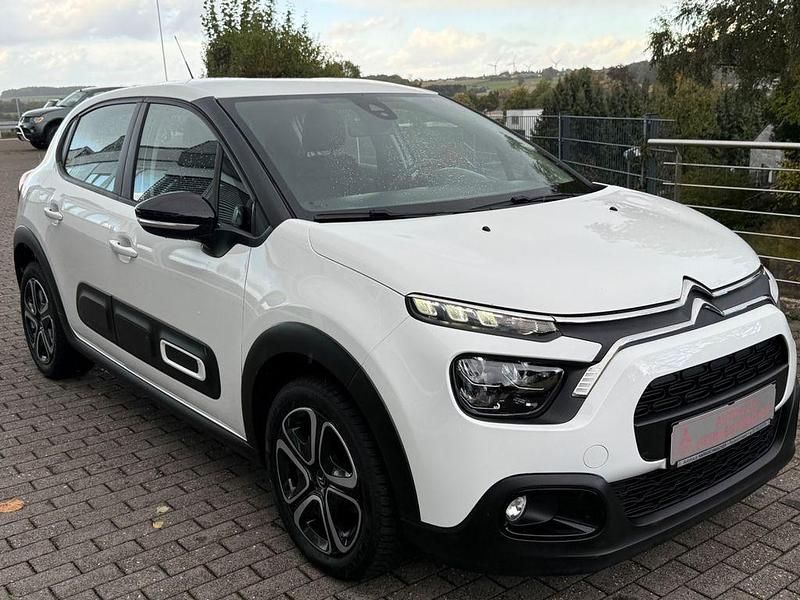 Gebraucht Citroën C3 Feel 82 PS (60 kW) 2022 Weiß Kleinwagen