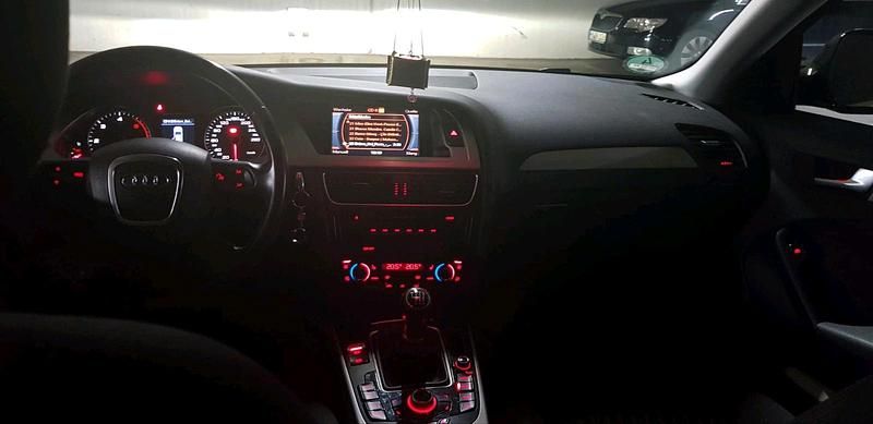 Gebraucht Audi A4 Ambiente 170 PS (125 kW) 2009 Schwarz Kombi