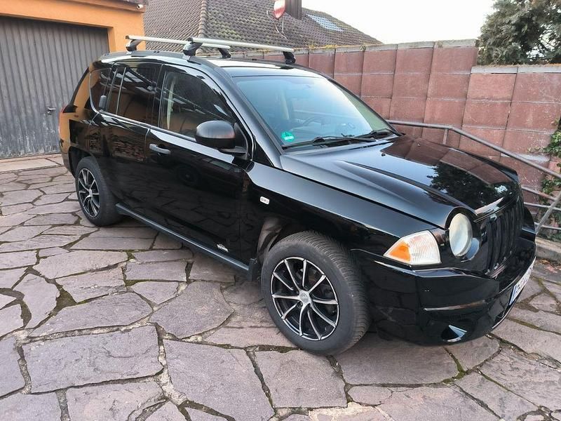 Gebraucht Jeep Compass Limited 170 PS (125 kW) 2008 Schwarz SUV