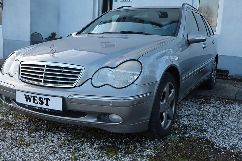 Gebraucht Mercedes C200 Avantgarde 122 PS (89 kW) 2003 Grau Limousine
