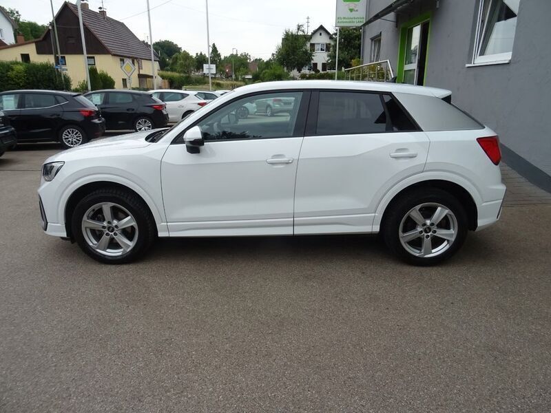 Gebraucht Audi Q2 S-Line 150 PS (110 kW) 2024 Weiß SUV