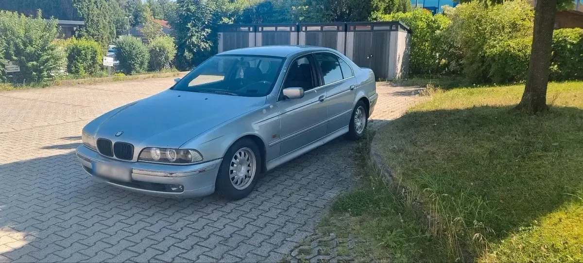 Gebraucht BMW 520 150 PS (110 kW) 1998 Silber Limousine