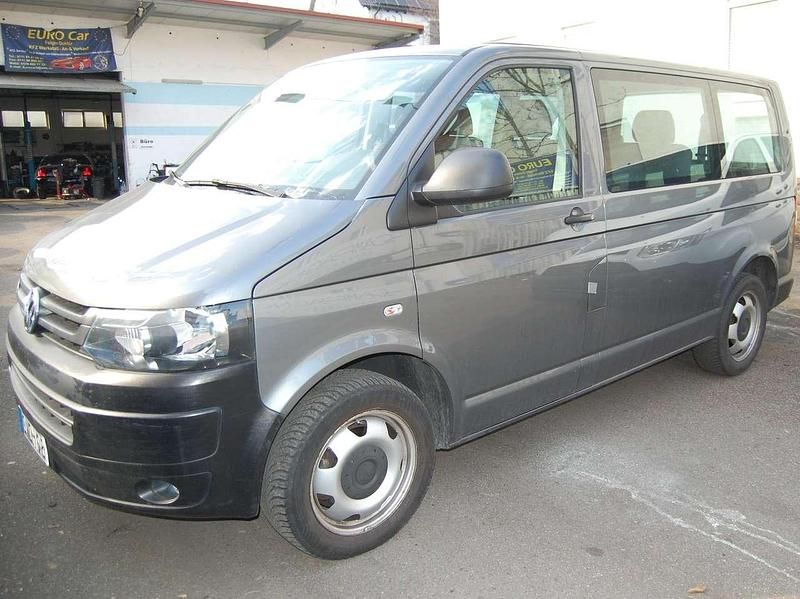 Gebraucht VW Transporter Trendline 179 PS (131 kW) 2015 Grau Van