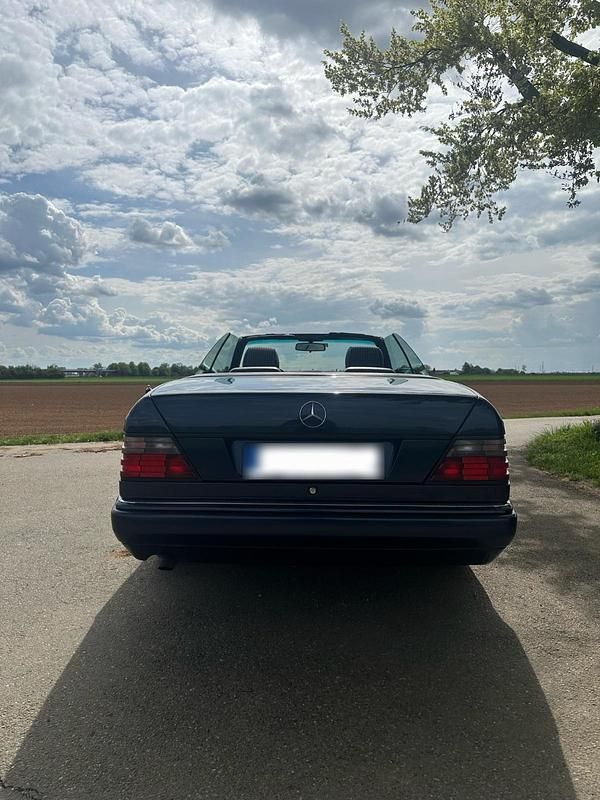 Brugt Mercedes E200 136 HK (100 kW) 1997 Blå Cabriolet