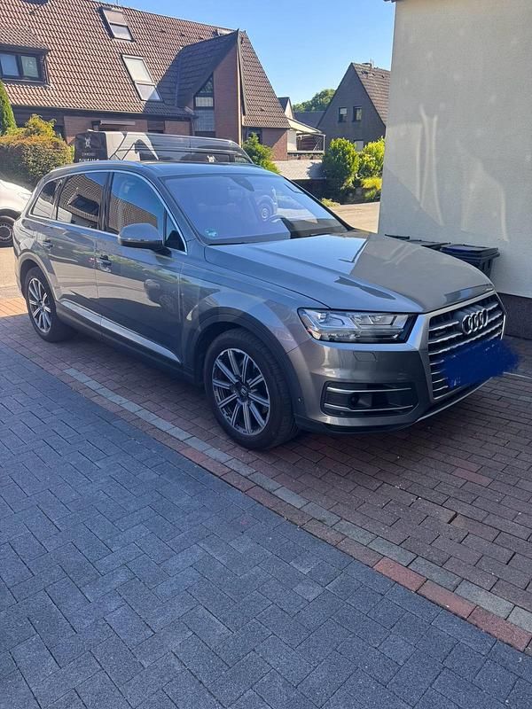 Gebraucht Audi Q7 Ambiente 272 PS (200 kW) 2015 Grau SUV