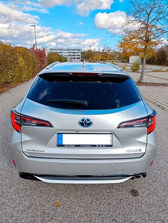 Gebraucht Toyota Corolla Club 179 PS (131 kW) 2019 Silber Kombi