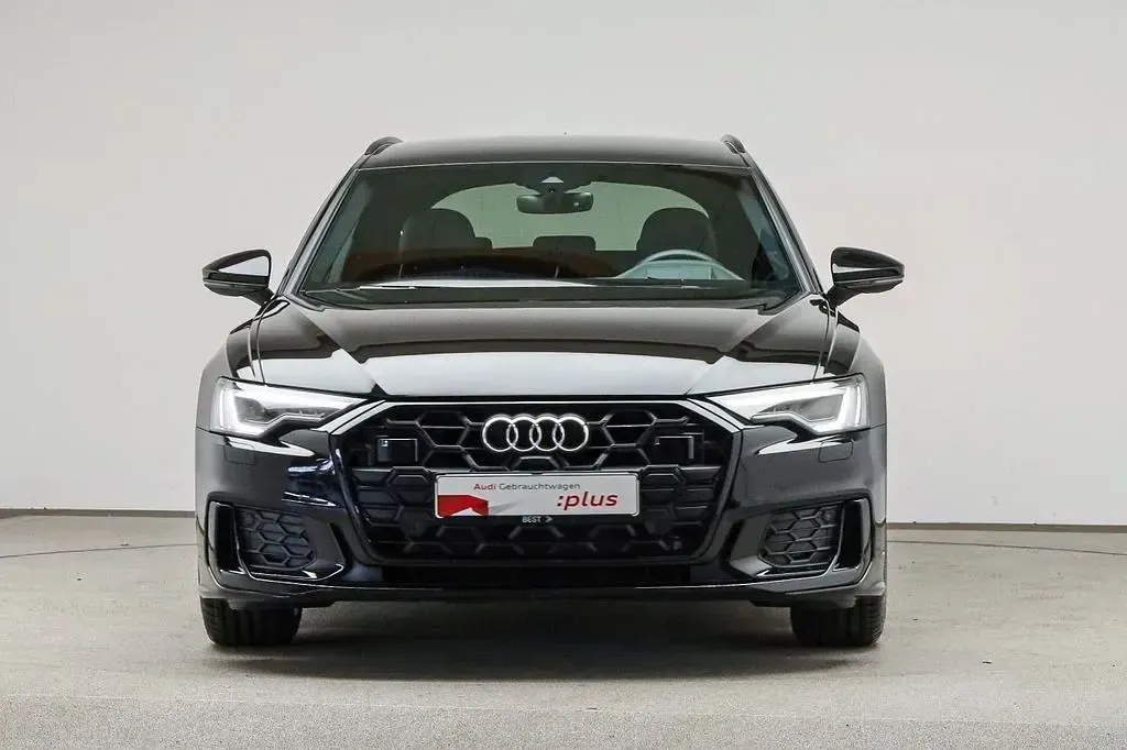 Gebraucht Audi A6 Design 204 PS (150 kW) 2025 Mythosschwarz metallic Kombi