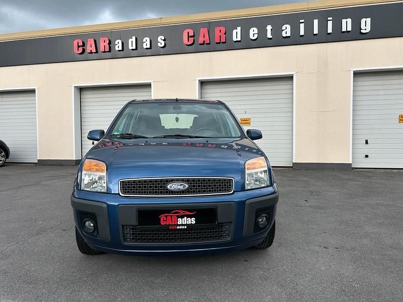 Blau Gebraucht 2006 Ford Fusion Kleinwagen | 2.799 € (Fairer Preis) - Bild 1/4