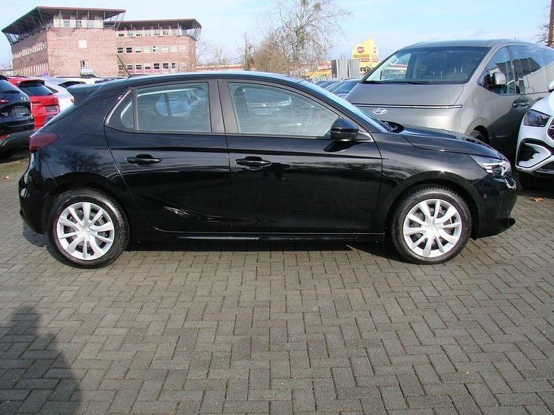 Używany Opel Corsa Edition 101 KM (74 kW) 2024 Czarny Hatchback