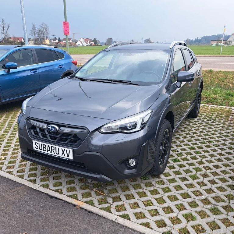 Grau Gebraucht 2022 Subaru XV Exclusive+ SUV | 22.990 € (Fairer Preis) - Bild 1/4