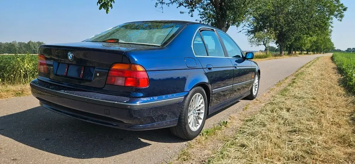 Gebraucht BMW 528 193 PS (141 kW) 1998 Blau Limousine