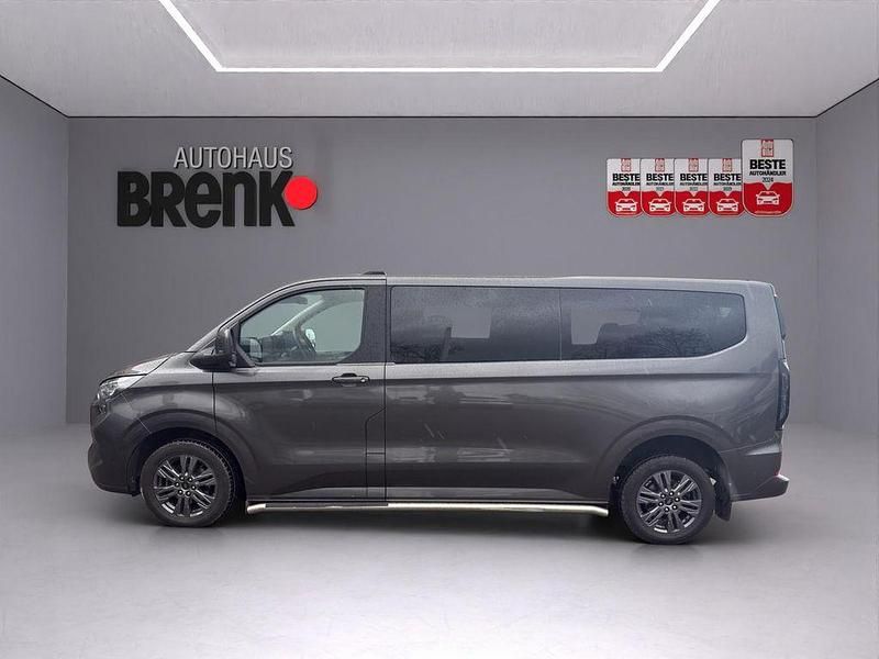 Gebraucht Ford Tourneo Titanium 170 PS (125 kW) 2024 Grau Van / Kleinbus