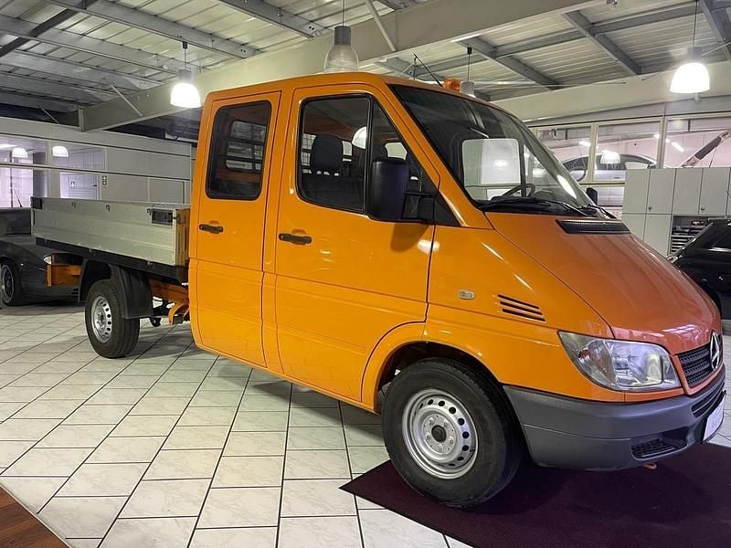 Usata Mercedes Sprinter 82 CV (60 kW) 2003 Arancione Furgone